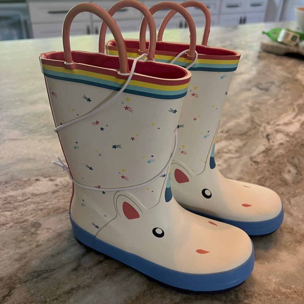 Cat & Jack Kids Unicorn Rain Boots - White and Blue